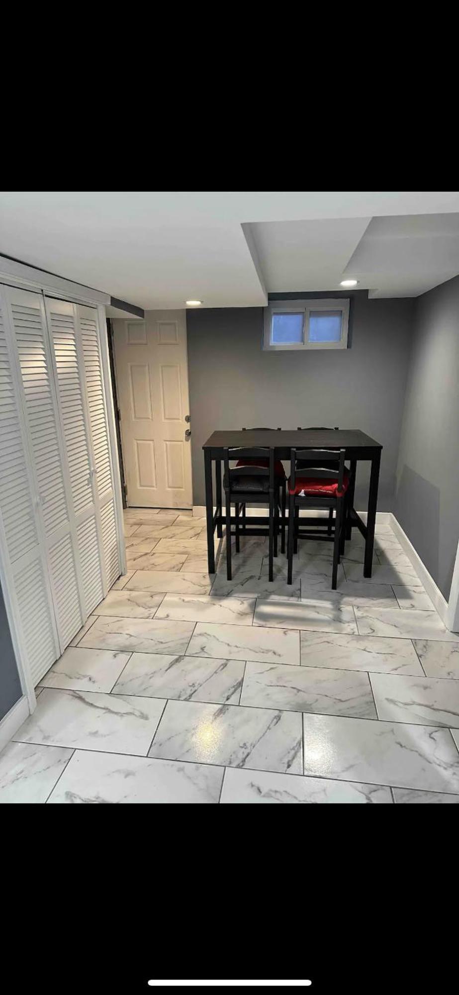 Lovely Basement 1-Bedroom With Free Parking 워싱턴 외부 사진