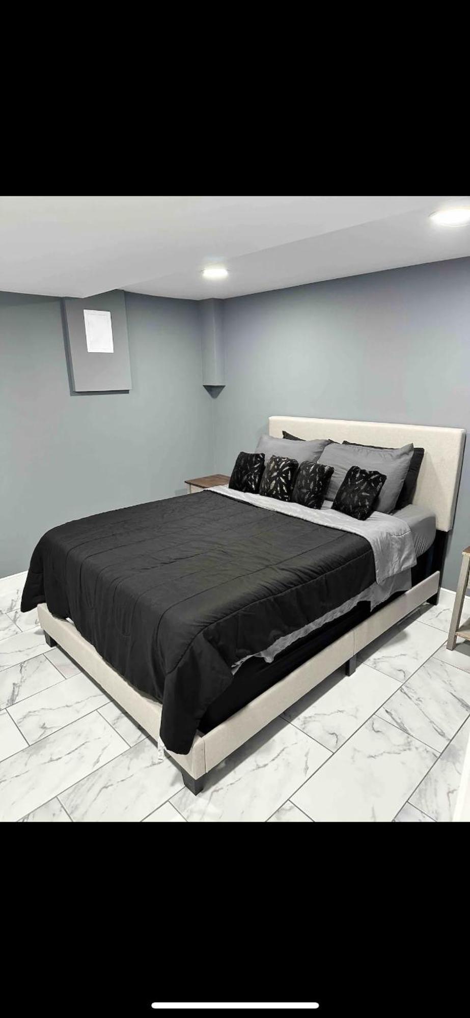 Lovely Basement 1-Bedroom With Free Parking 워싱턴 외부 사진
