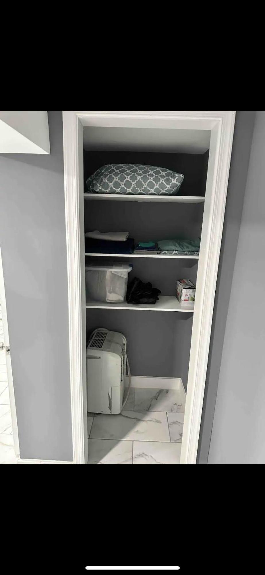 Lovely Basement 1-Bedroom With Free Parking 워싱턴 외부 사진
