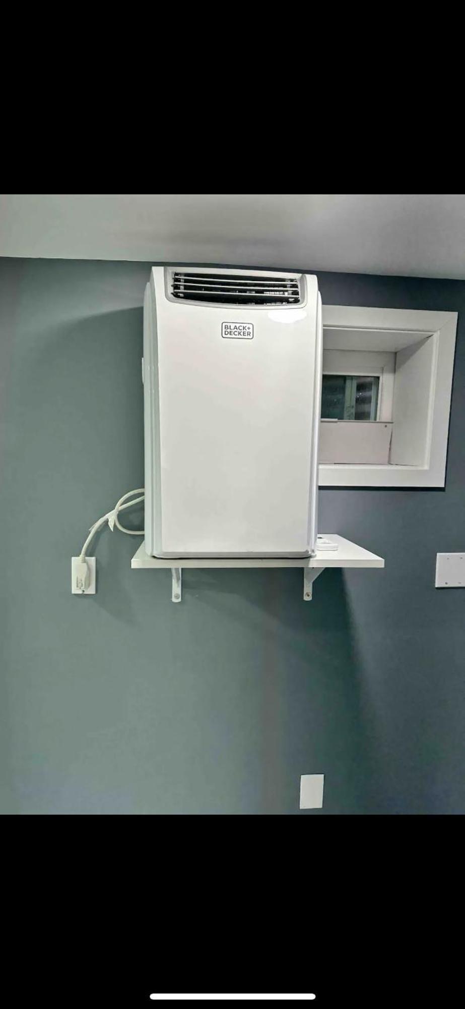 Lovely Basement 1-Bedroom With Free Parking 워싱턴 외부 사진